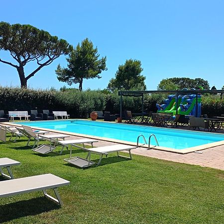 Casale Di Tormaggiore Villa And Country Suites Pomezia Luaran gambar