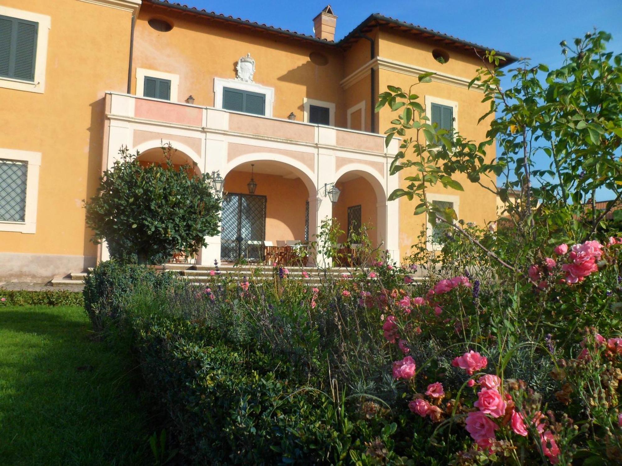 Casale Di Tormaggiore Villa And Country Suites Pomezia Luaran gambar