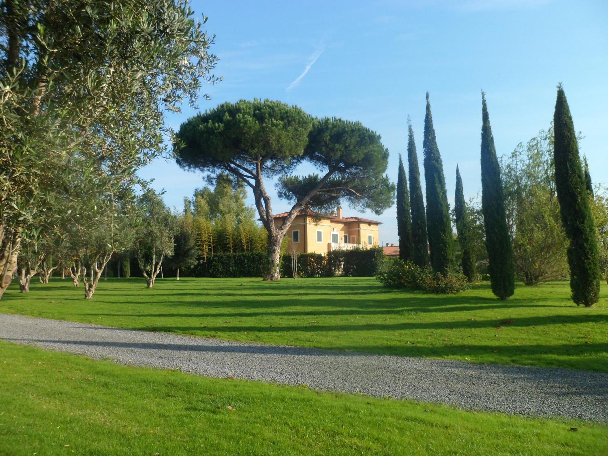 Casale Di Tormaggiore Villa And Country Suites Pomezia Luaran gambar