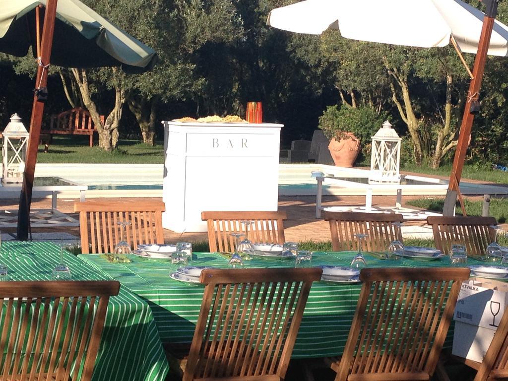 Casale Di Tormaggiore Villa And Country Suites Pomezia Luaran gambar