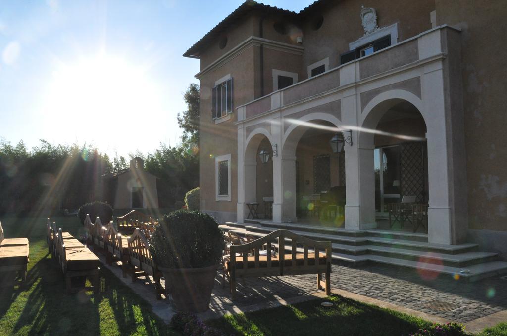 Casale Di Tormaggiore Villa And Country Suites Pomezia Luaran gambar